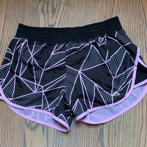 Running shorts